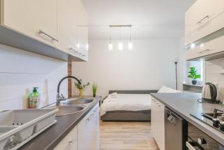 Kapliczna Comfort Apartment by BookingHost - 2