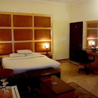 Peace House II - 4