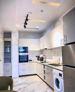 De Grandeur Apartment Diamond Royal - 4