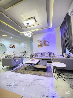 De Grandeur Apartment Diamond Royal - 2