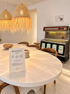 Chez Céleste - Luxueux appartement de 100 m2, design et aire de jeux - A proximité de la gare et de l'aéroport!! - 1