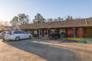 American Inn Motel by Capital O Camden AL - 9
