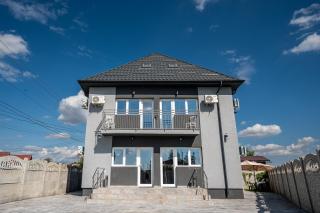 FLH - Erik House - 0