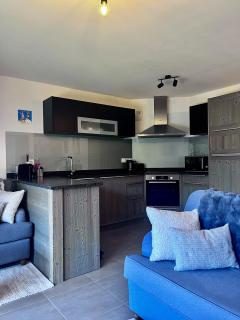 Plein Soleil 3 bedroom apartment with stunning mountain views - 7