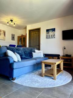 Plein Soleil 3 bedroom apartment with stunning mountain views - 8