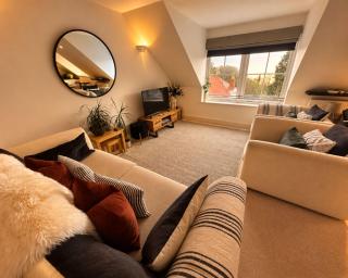 Footprints - gorgeous coastal apartment with sea views - 6