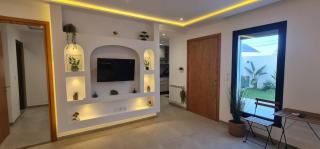 Luxury Escape in Gammarth Private Garden Jacuzzi - 9