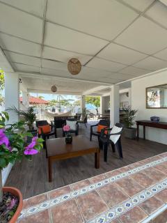 Primavera house beachfront - 9