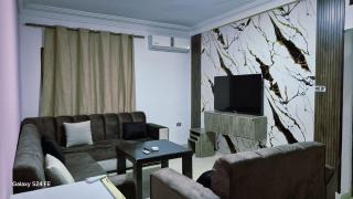 Taj plaza 1 - 3