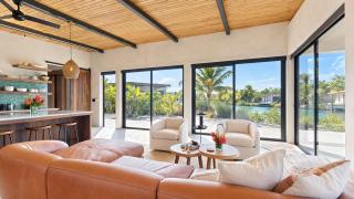 Lagoonfront 3BR Villa at Seabird - 3