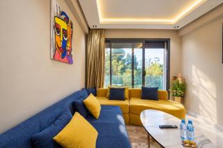 Modern Studio Apartment Fiber Wi-Fi Netflix - 2