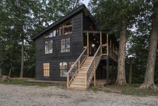 "Black Hawk" - The Overlook LUX Cabin - RRG - 0