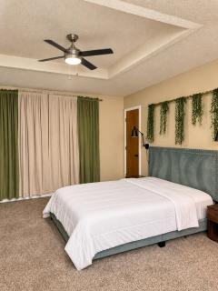 2 bed, 3 bath townhome - 3