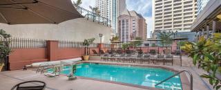 The Camlin Studio Apartment with Resort Access - 0