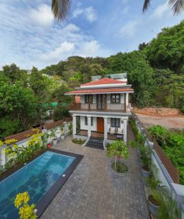 Sea View Villa in North Goa by Amorey Stays - 8