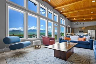 Modern Cabin near Smoky Mountain National Park - 0