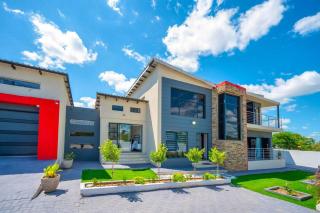 The Grace Guest House, Mkhuhlu - 9