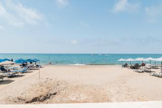 Andriani Beach Apartment - 7