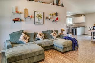 Scenic St Claire Home: Deck + Spacious Yard - 6
