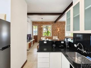 Varanda a 500m da praia de Ipanema e 100m da Lagoa - 7