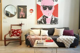 Pop Art 2BR Heart of Gozsdu's Nightlife Steps from Everything - 0