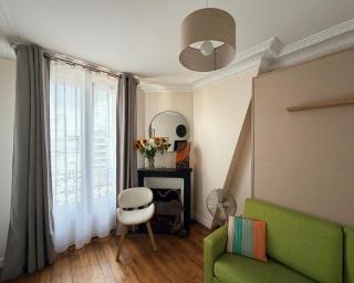 Smart and Cozy Apartment just by Paris - 8