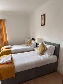 Lux Cottage - 6