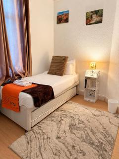 Lux Cottage - 4