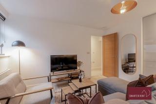 Wokingham - 2 Bedroom - Refurbished 1st Floor Flat - 6