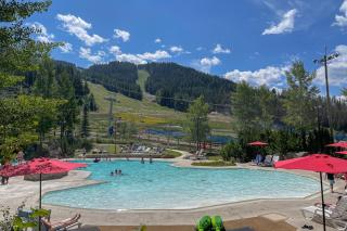 Horsethief Lodge Pet-friendly by StayIn - 2