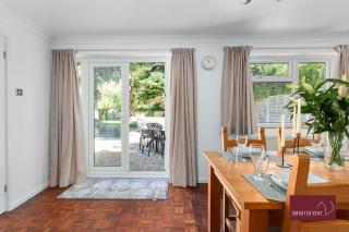Three Bed Bungalow - Finchampstead - 6