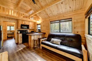 Escape to Nature! Rustic Cabin in Oxford - 3