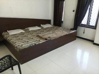Hotel Kiran - 6