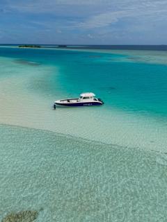 Beach House Maldives - 3
