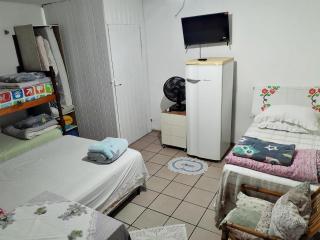Quarto 2 completo privativo cozinha e banheiro compartilhado - 6