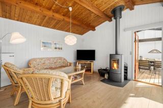 R742-Rodvig-Strandlaugsvej-9-A - 1
