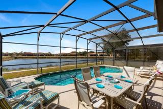 South Facing Pool with Spa and Lake View in Gated Resort of Bella Vida Nr Disney - 3