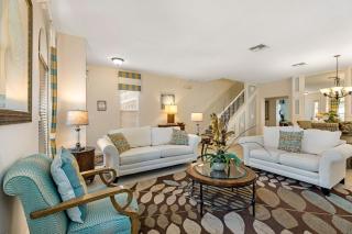 South Facing Pool with Spa and Lake View in Gated Resort of Bella Vida Nr Disney - 1