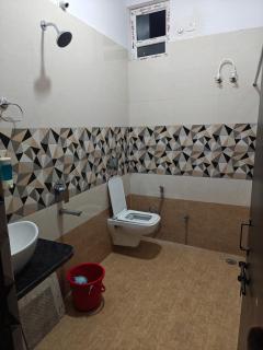 Aditya guest house - 4