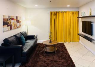 Luxury 1BR Condo Near Strip with Pool and Gym - 8