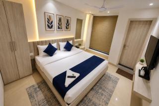 Hotel Classic Blue Avenue Near Medanta Hospital & INOX C21 Mall & Mangal City Mall - 5