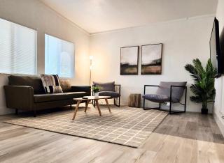 6 Bedroom Home near LV Strip and LVCC - Sleeps 14 - 9