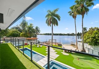 Lakefront Luxe - 10 min to Hard Rock - Pool & BBQ L73 - 2