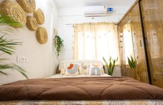 Boho Bliss 1 BHK HSR AC Free Snacks OTT WiFi - 5