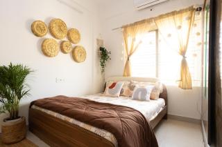 Boho Bliss 1 BHK HSR AC Free Snacks OTT WiFi - 3