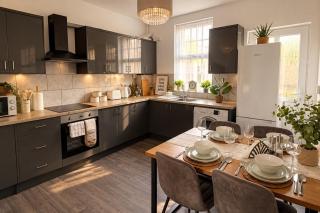 The Amber House 4 Bed Free Parking 12 PPL - 2