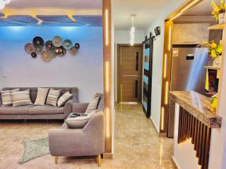 Beverly Hills Where luxury finds a Home - 4