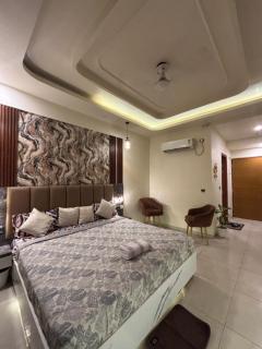Tehzeeb living - 3
