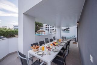 GuestReady - Marbella with terrace and pool - 8