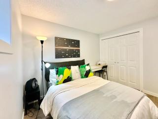 Location! Close to Everything! FREE Banff Pass! - 5